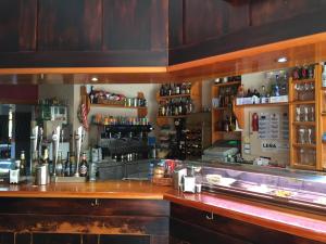 Lounge nebo bar v ubytování Hostal Restaurant Jose Luis