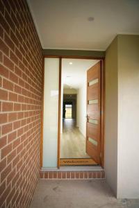 Photo de la galerie de l'établissement Serene Vista Homes-4-bedroom house, à Donnybrook