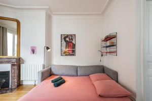 Fotografia z galérie ubytovania Charmant appartement entre Montmartre et canal Saint Martin-gare du nord v Paríži