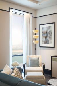 Χώρος καθιστικού στο Waldorf Astoria Doha West Bay