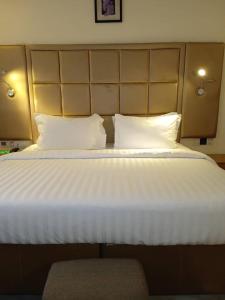 Letto o letti in una camera di Mulligan Hotel