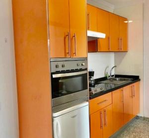 A kitchen or kitchenette at Bahia Colon