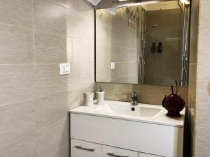 Koupelna v ubytování Apartment Maison Favola - Affitti Brevi Italia