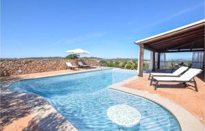 Πισίνα στο ή κοντά στο Stunning Home In Costa Paradiso +20 φωτογραφίες