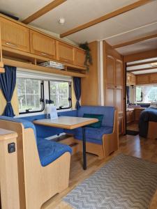 Φωτογραφία από το άλμπουμ του Happy Camper Living σε Sortland +29 φωτογραφίες