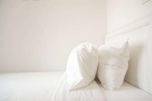 Gallery image of Well Furnished and Restful 2BR Tokyo Riverside PIK 2 Apartment By Travelio in Rawalembang