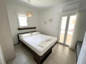Postel nebo postele na pokoji v ubytování Quiet 2-bedroom sea view villa with shared pool + 22 fotografií