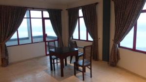 Příroda nedaleko hotelu + 37 fotografií