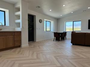 Foto dalla galleria di Barndominium Desert Escape a Pahrump