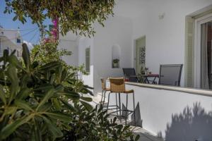 Vonkajšia záhrada v ubytovaní Mellow mood Tinos Town