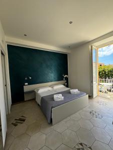 Afbeelding uit fotogalerij van Don Ugo Luxury Rooms in Tropea