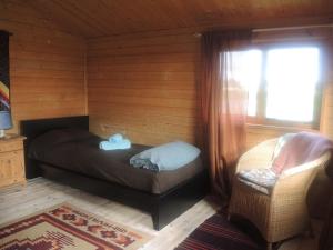 Postel nebo postele na pokoji v ubytování Bhumi's farm