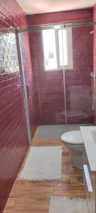 Bilik mandi di Ático 2 dormitorios y apartamento 2 dormitorios +7 gambar