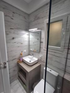 Ένα μπάνιο στο Sousouro House +30 φωτογραφίες