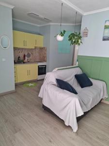 Kuchyň nebo kuchyňský kout v ubytování La Casa De Mi Madre - 2 bed flat in the heart of Torrevieja