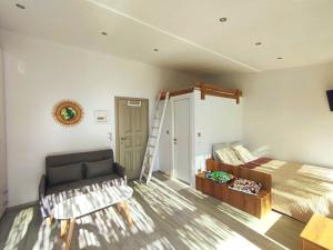 Postel nebo postele na pokoji v ubytování Aloe Residence Possidi