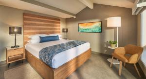Postel nebo postele na pokoji v ubytování Surfsand Resort