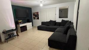 Afbeelding uit fotogalerij van Casa Campo Alegre in Bayamon +20 foto's