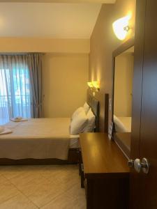 Photo de la galerie de l'établissement Stefania Studios 2, à Skala Potamias 18 autres photos