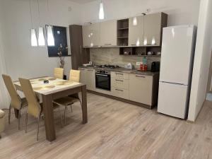 Dapur atau dapur kecil di Basarabiei 15 +8 gambar