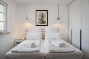 Casa Columba - 4 Star Design Boutique Hotel with Outdoor Pool & Private Garden客房内的一张或多张床位