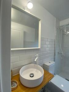 Et badeværelse på NUEVO! Apartamento al lado de la Catedral