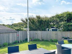 Løgstørにある6 person holiday home in Løgstør-By Traumのギャラリーの写真 +23枚の写真
