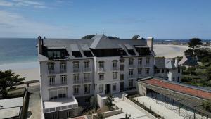 Gallery image of Goas Treiz T3, trebeurden, vue mer in Trébeurden +19 photos