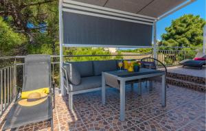 Φωτογραφία από το άλμπουμ του Lovely Apartment In Vir With Wifi σε Vir