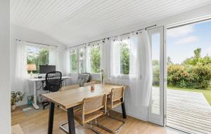 Fotografie z fotogalerie ubytování 2 Bedroom Gorgeous Home In Græsted v destinaci Græsted + 9 fotografií