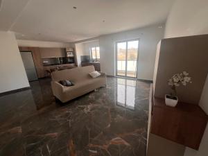 Kuchyň nebo kuchyňský kout v ubytování Stella Maris Mansions