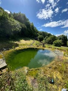 Paesaggio naturale nelle vicinanze del campeggio