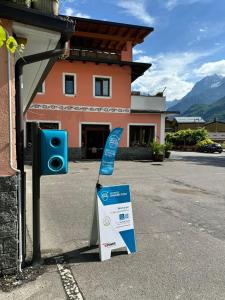 Nespecifikovaný výhled na hory nebo výhled na hory při pohledu z hotelu