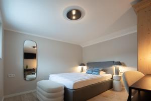 Katil atau katil-katil dalam bilik di Q! Hotel Maria Theresia