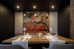 Restoran atau tempat lain untuk makan di Q! Hotel Maria Theresia