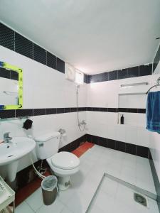 Et badeværelse på Myths Saigon