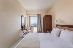 Фотография из галереи Porto Delfino Retreat в городе Капсалион