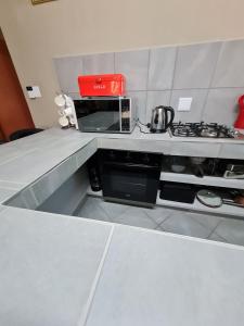 Una cocina o cocineta en marlothpride