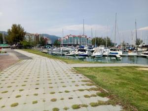 Naturlandskabet i nærheden af lejligheden