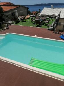 Bazen u objektu Apartments Rako ili u blizini