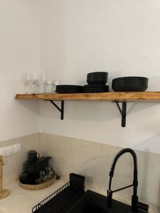 Gallery image of Γεράνι Suite in Ktima Gerostathi in Polykhrono