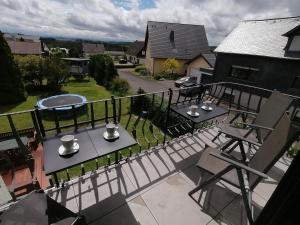 Balkón nebo terasa v ubytování Ferienwohnung Moselhöhe