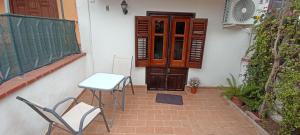 A balcony or terrace at casa nina