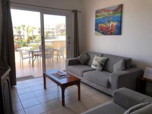Istumisnurk majutusasutuses Kings Palace - Stylish 2 bed apartment with sea views