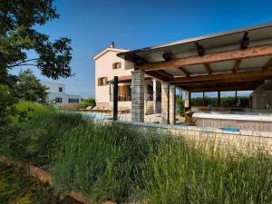 Zahrada ubytování Stokovci Comfortable holiday residence