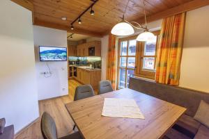 Kuchyň nebo kuchyňský kout v ubytování Ferienhaus Grubhof