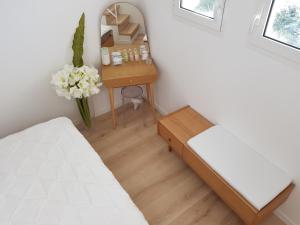 Letto o letti in una camera di 73 CORNE D OR - Duplex plein SUD, VUE MER, BALCON