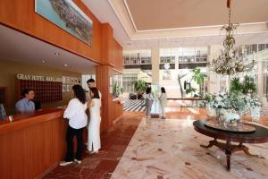 Goście zatrzymujący się w obiekcie Gran Hotel Aqualange - Balneario de Alange