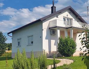 Zgrada u kojoj se nalazi vila
