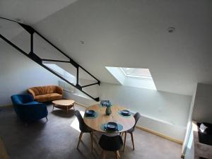 Posezení v ubytování La Canopée + 26 fotografií